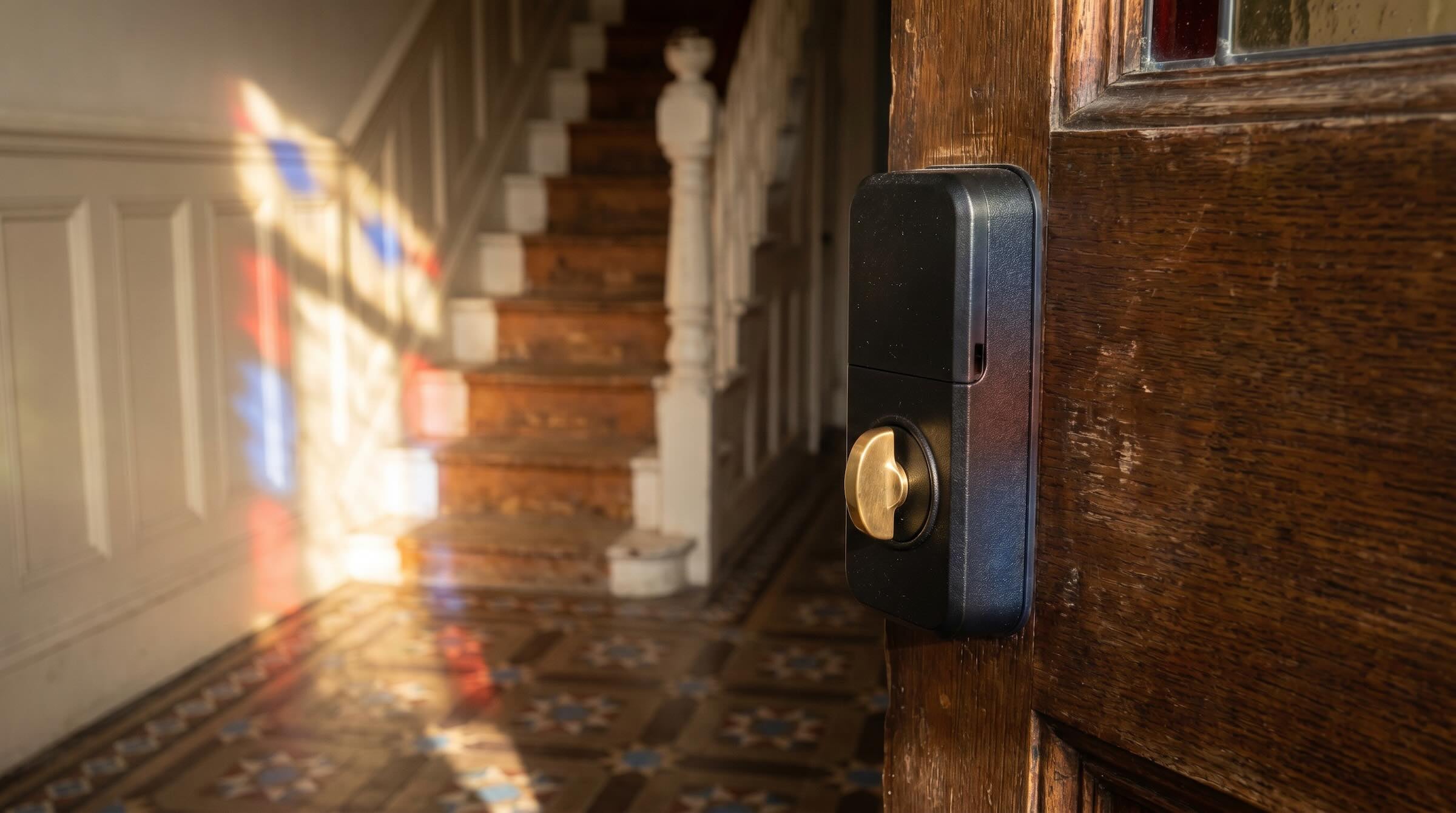 Best Smart Lock for UK Doors — uPVC, Composite & Wooden